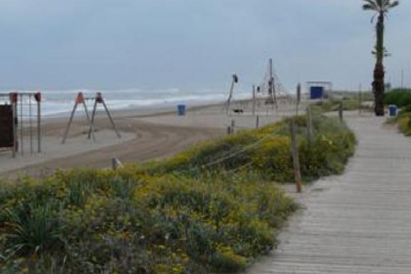 Playas de Barcelona a las que llegas en tren